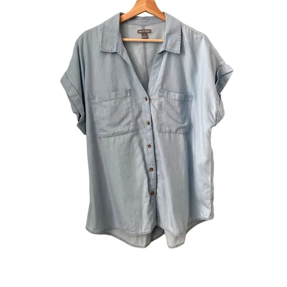 Falls Creek Light Blue Button-Up Top in Size 1X